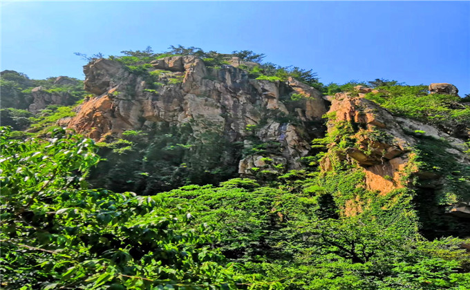 临沂周边2日游最佳景点莲花山