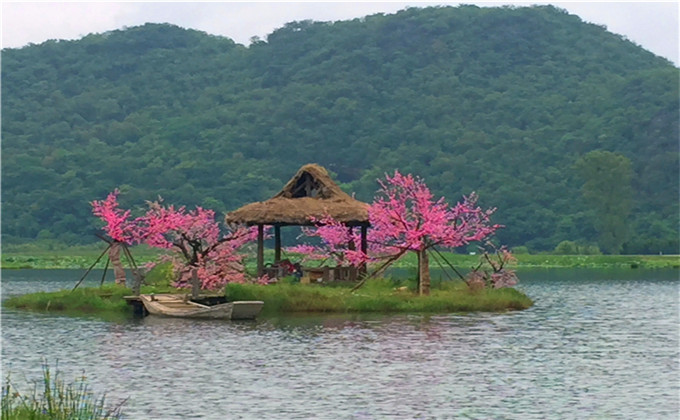 济宁附近一日游好去处封禅大典景区